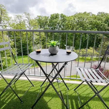 Logement Cosy-lumineux-balcon Et Netflix *